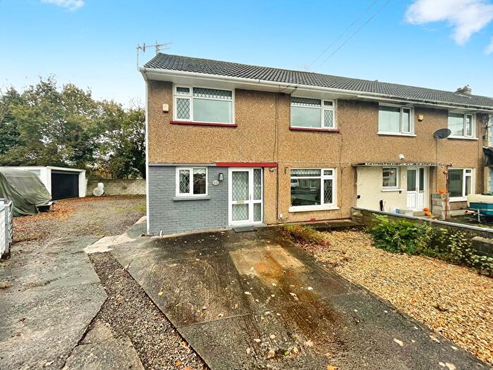 3 Bedroom Terraced House For Sale In Bakers Way, Bryncethin, CF32