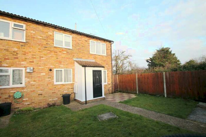 1 Bedroom Cluster House To Rent In Russell Gardens, Sipson., UB7