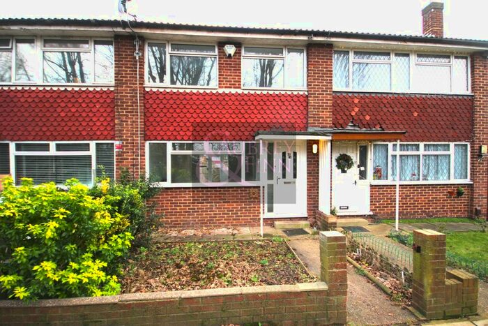 3 Bedroom Terraced House To Rent In Hobbs Close, Cheshunt, Waltham Cross, Hertfordshire, EN8