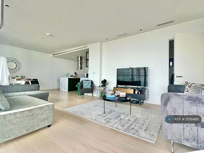 2 Bedroom Flat To Rent In Bagshaw Building, London, E14