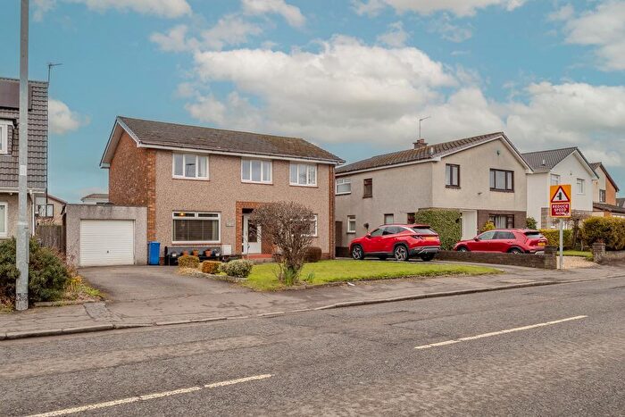 4 Bedroom Detached Villa For Sale In Boghead Road, Lenzie, G66