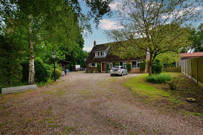 3 Bedroom Detached House For Sale In Main Street, Kirklington, Newark, NG22