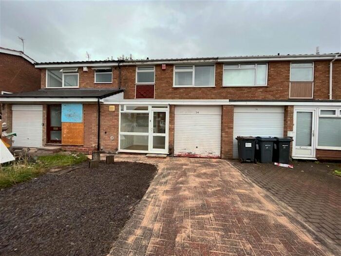 3 Bedroom Terraced House To Rent In Crookham Close, Harborne, Birmingham, B17