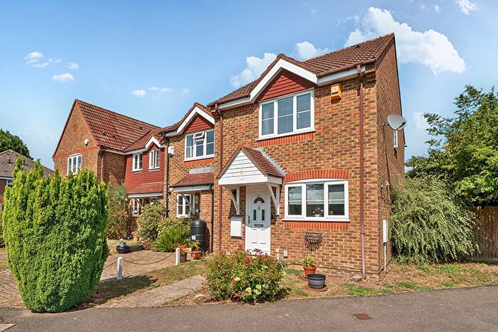 3 Bedroom End Of Terrace House To Rent In Manor Way, Croxley Green, Rickmansworth, WD3