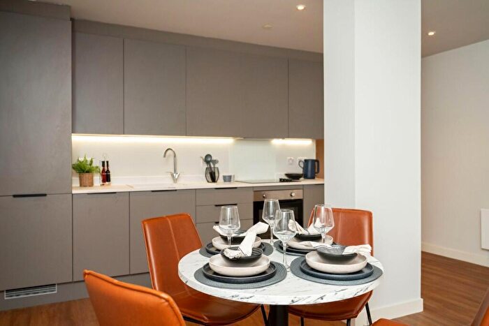 1 Bedroom Apartment To Rent In St. Vincent Street, Glasgow, G3