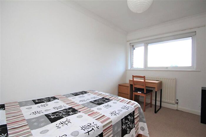 1 Bedroom House To Rent In Guildford Park Avenue, Guildford, GU2