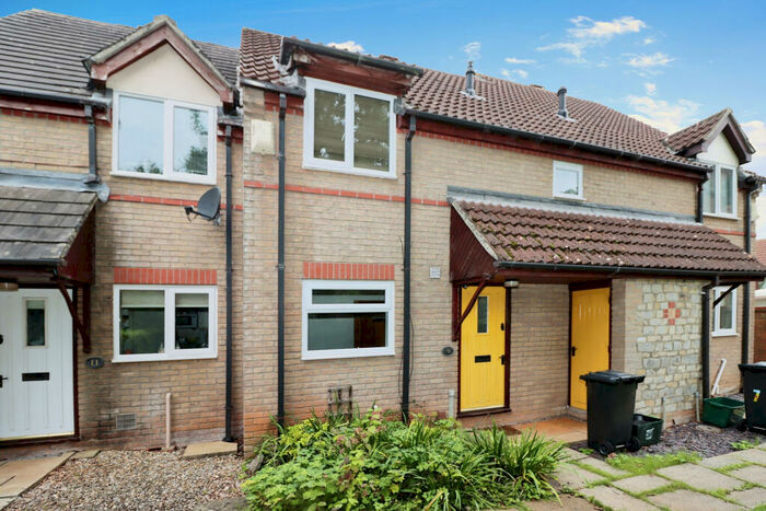 2 Bedroom House To Rent In Long Croft, Yate, BS37