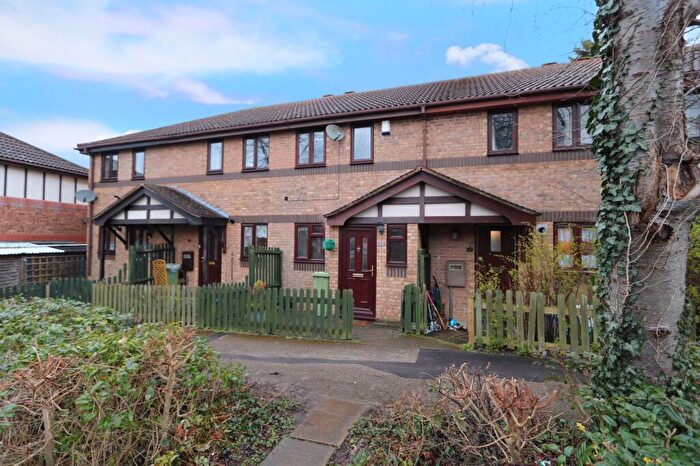 2 Bedroom Terraced House To Rent In Stafford Grove, Shenley Church End, Buckinghamshire, MK5