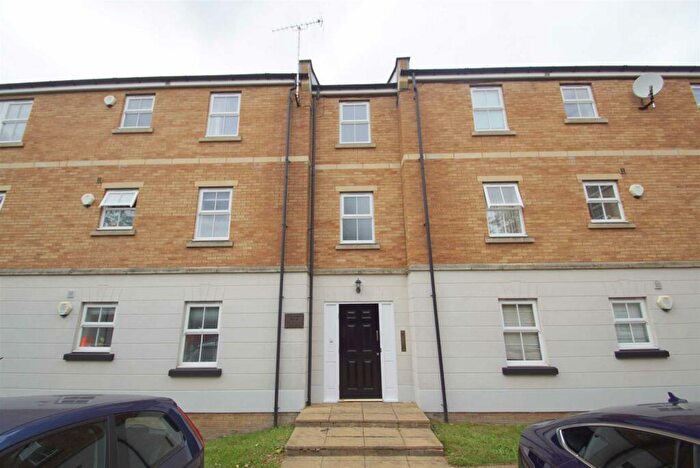 2 Bedroom Apartment To Rent In Charnley Drive, Chapel Allerton, Leeds, LS7