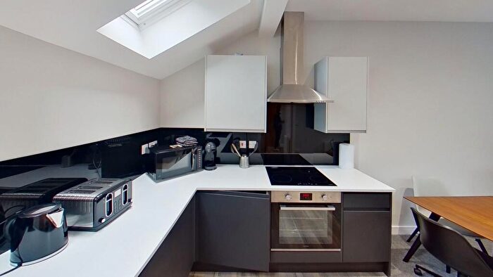 2 Bedroom Flat To Rent In The Printworks, Lake Street, Nottingham, NG7