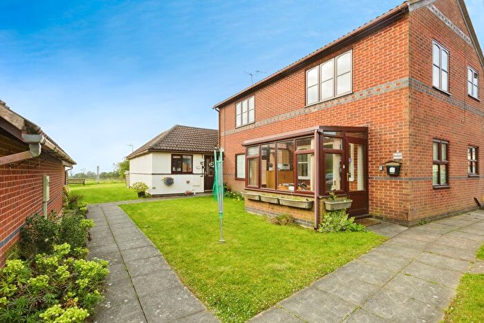 1 Bedroom Flat For Sale In Birch Close, Markfield, Leicestershire, LE67