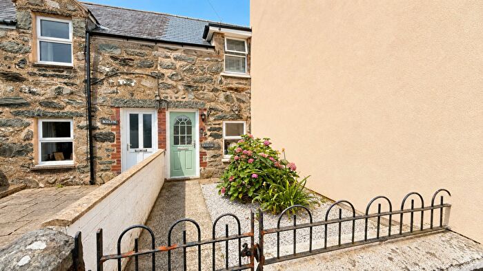 2 Bedroom Terraced House For Sale In Ffordd Yr Orsaf, Dyffryn Ardudwy, LL44