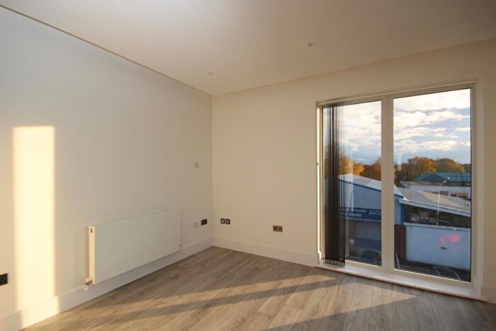 2 Bedroom Apartment To Rent In Tallon Road, Brentwood, Essex, CM13