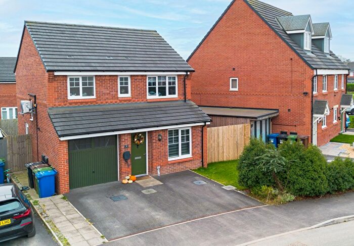 3 Bedroom Detached House For Sale In Croft Field, Golborne, WA3