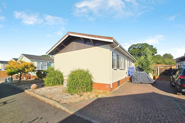 2 Bedroom Property For Sale In The Oaks, Surrey Hills Park, Normandy, Surrey, GU3