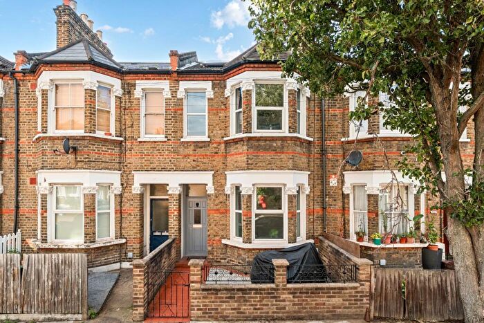 3 Bedroom Terraced House For Sale In Friary Road, London, SE15