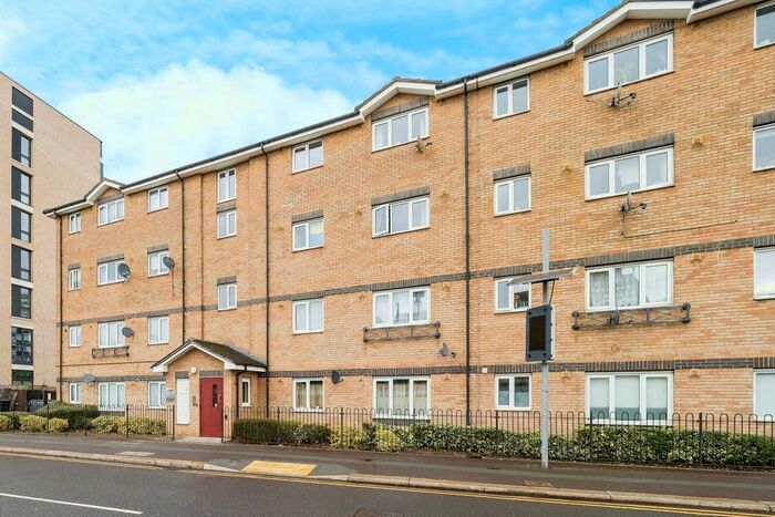 1 Bedroom Flat To Rent In Connaught Road, London, E16