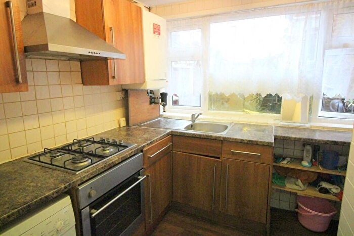 2 Bedroom Flat To Rent In Knox Road, London, E7