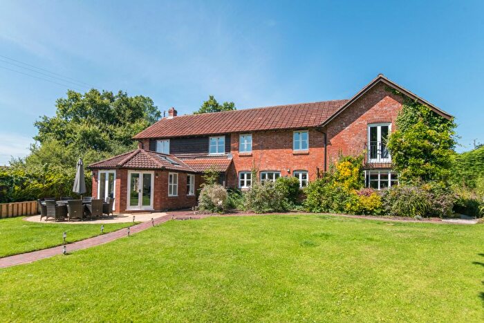 5 Bedroom Barn Conversion For Sale In Whimple, Exeter, EX5