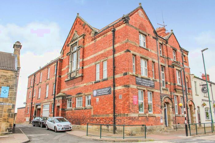 2 Bedroom Town House To Rent In Catholic Row, Bedlington, Northumberland, NE22