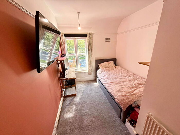 3 Bedroom Terraced House For Sale In Polegate Road, Hailsham, BN27