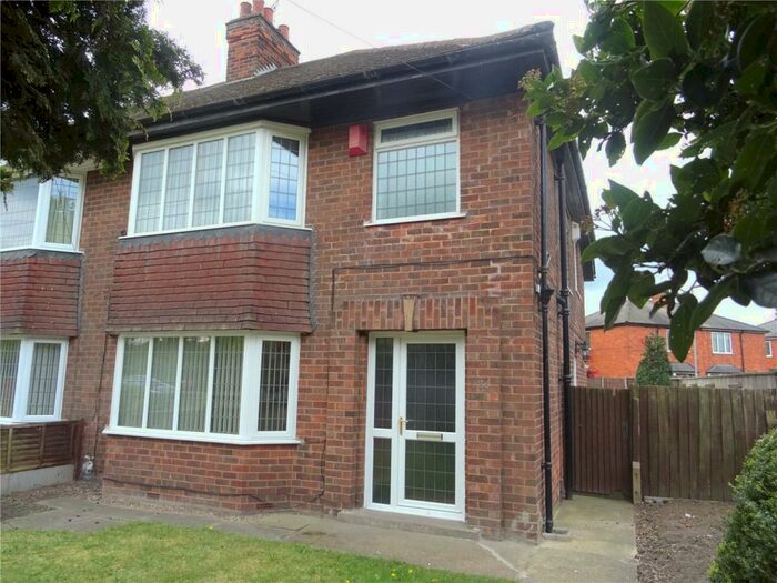 3 Bedroom Semi-Detached House To Rent In London Road, New Balderton, Newark, NG24