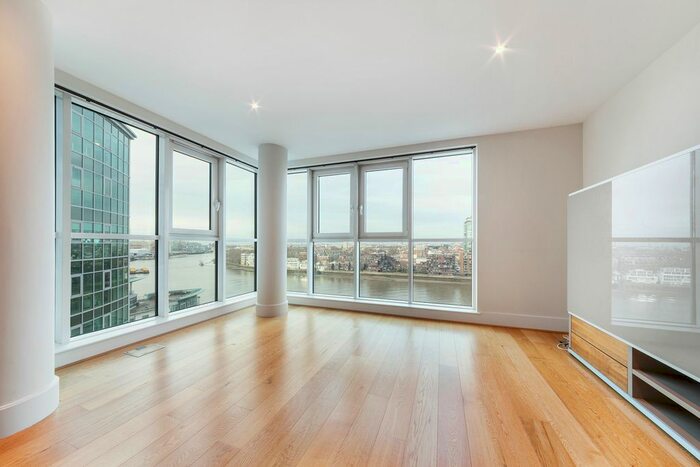 3 Bedroom Flat To Rent In Ensign House, St. George Wharf, London, SW8