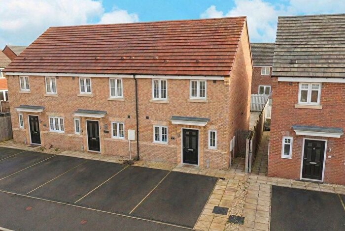 3 Bedroom End Of Terrace House For Sale In Bay Street, Thorpe Willoughby, Selby, YO8