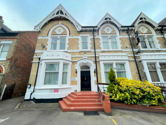 1 Bedroom Flat To Rent In London Road, Leicester, LE2