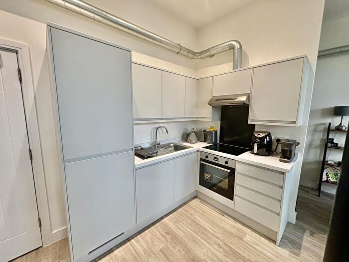 1 Bedroom Apartment To Rent In The Glass Works, Crocus Street, NG2