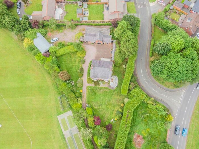 6 Bedroom Detached House For Sale In Newton Fields, Croxton Lane, Middlewich, CW10