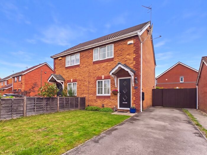 2 Bedroom Semi Detached House For Sale In Firecrest Way, Nottingham, NG6