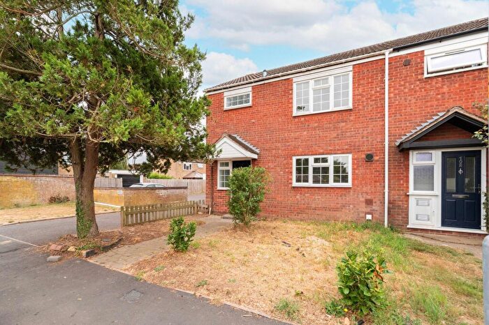 3 Bedroom End Of Terrace House To Rent In Desmond Drive, Norwich, NR6