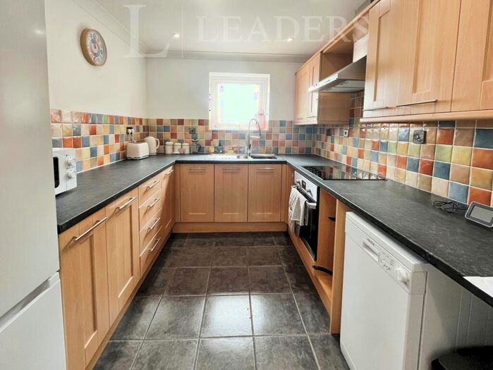 2 Bedroom Apartment To Rent In Ambleside Court, Marine Parade East, CO15