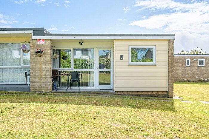 2 Bedroom Chalet For Sale In Newport Road, Hemsby, NR29