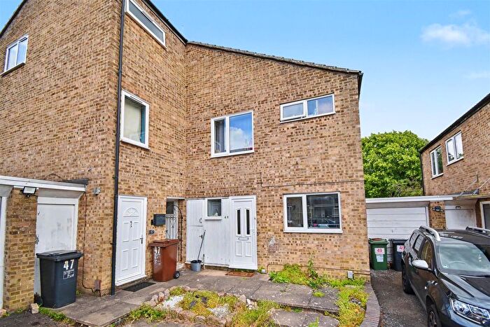 3 Bedroom Semi-Detached House For Sale In Tettenhall Close, Corby, NN18