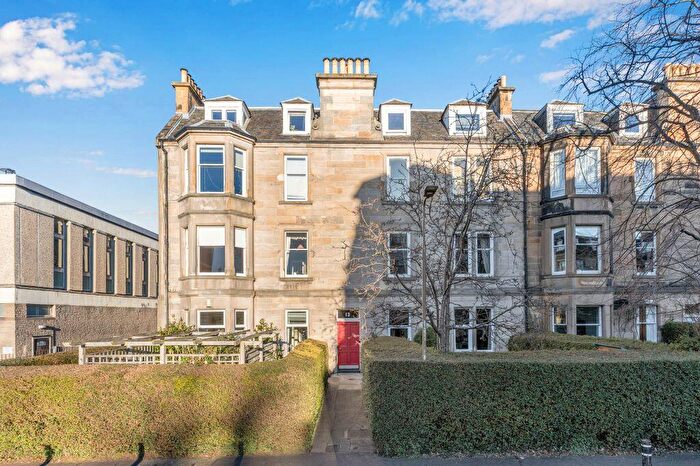 2 Bedroom Flat For Sale In / Maxwell Street, Morningside, Edinburgh, EH10