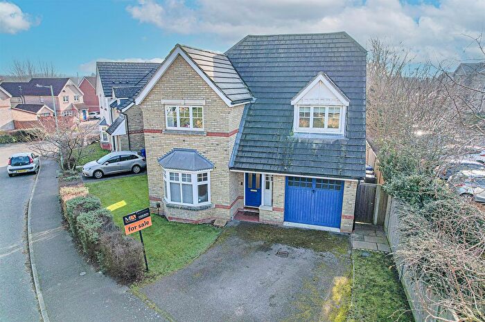 4 Bedroom Detached House For Sale In Heasman Close, Newmarket, CB8