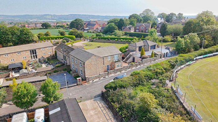 4 Bedroom Barn Conversion For Sale In Royd Lane, Higham, Barnsley, S75