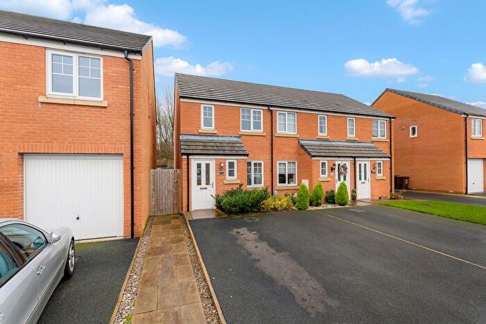 2 Bedroom End Terrace House For Sale In Hadfield Grove, Leigh, WN7