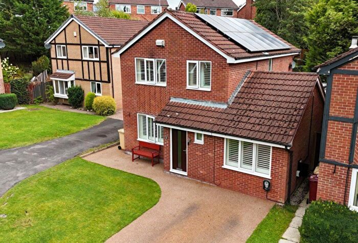 3 Bedroom Detached House For Sale In Camellia Close, Heaton, Bolton., BL1