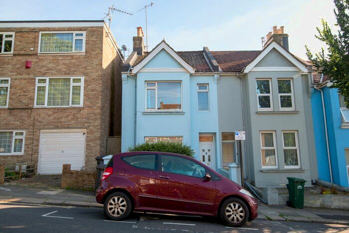 6 Bedroom Terraced House To Rent In Brighton, East Sussex, BN2