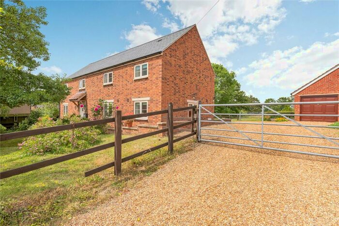 3 Bedroom Detached House For Sale In Main Street, Great Gidding, Huntingdon, Cambridgeshire, PE28