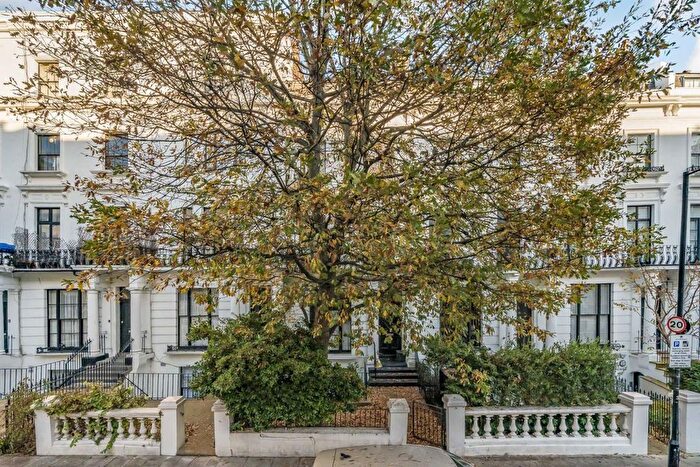 1 Bedroom Flat For Sale In Hereford Road, Notting Hill, W2