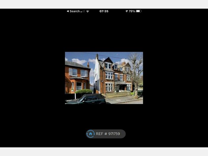 Studio To Rent In Randolph Road, Epsom KT17