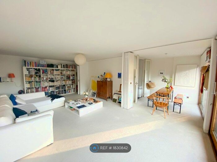 1 Bedroom Flat To Rent In Barbican, London, EC2Y