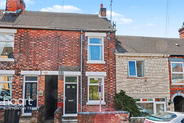 2 Bedroom Terraced House For Sale In Lansdowne Road, Swadlincote, DE11
