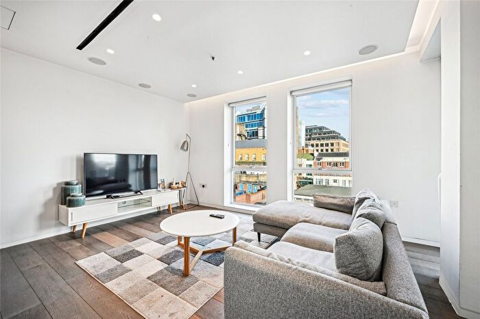 2 Bedroom Flat To Rent In Seymour Place, London, W1H