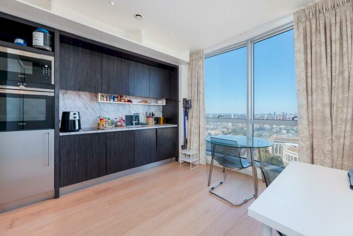 Apartment To Rent In Biscayne Avenue London, E14