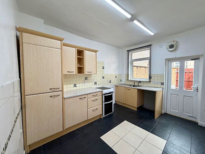 2 Bedroom Terraced House To Rent In Leyland Road, Burnley, BB11